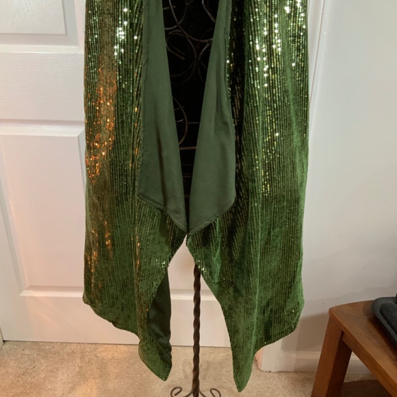 L & B Lucky & Blessed Sequin Green Vest Cardigan Party Size Small NWT - Picture 3 of 8